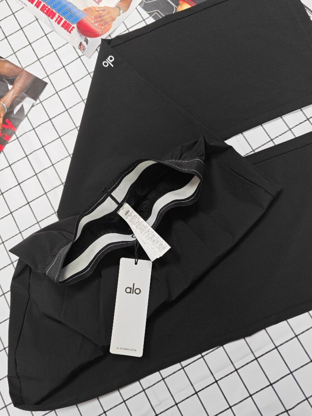 Brand New🥂ALO Yoga Suit Up Trouser Black 👖 Elevated Minimalist Pants - Picture 4 of 8